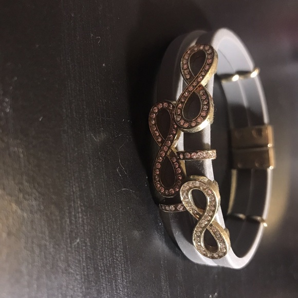 bracelet - Picture 3 of 3